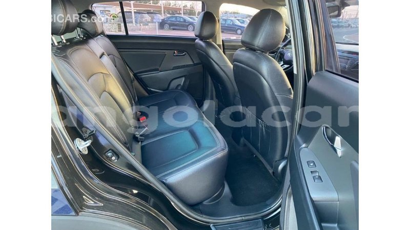 Big with watermark kia sportage bengo province import dubai 6341