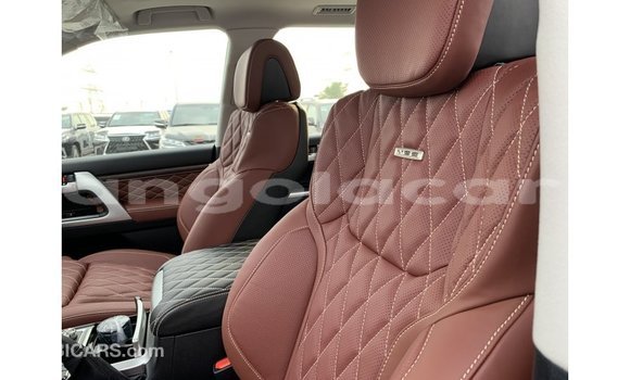 Buy Import Toyota Land Cruiser Black Car in Import - Dubai in Bengo Province Buy Import Toyota Land Cruiser Black Car in Import - Dubai in Bengo Province