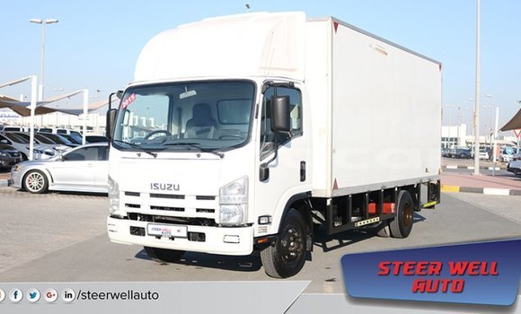 Comprar Importar Isuzu Rodeo Branco Carro em Import - Dubai em Bengo Province