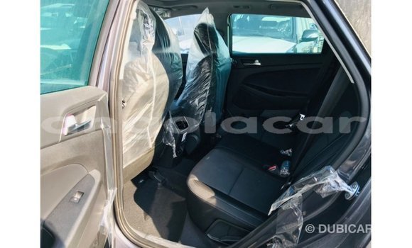 Comprar Importar Hyundai Tucson Outro Carro em Import - Dubai em Bengo Province Comprar Importar Hyundai Tucson Outro Carro em Import - Dubai em Bengo Province