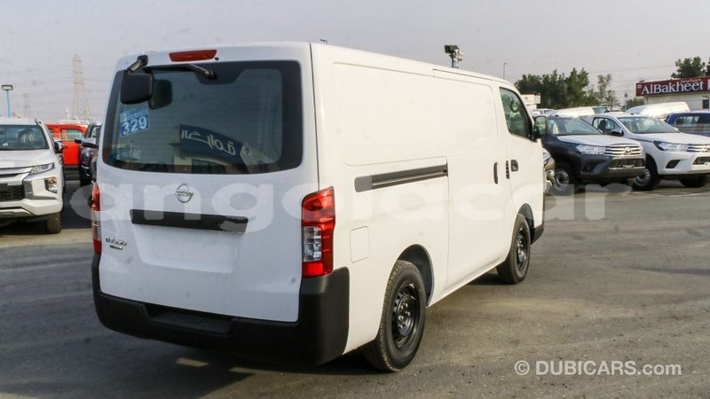 Big with watermark nissan urvan bengo province import dubai 6373