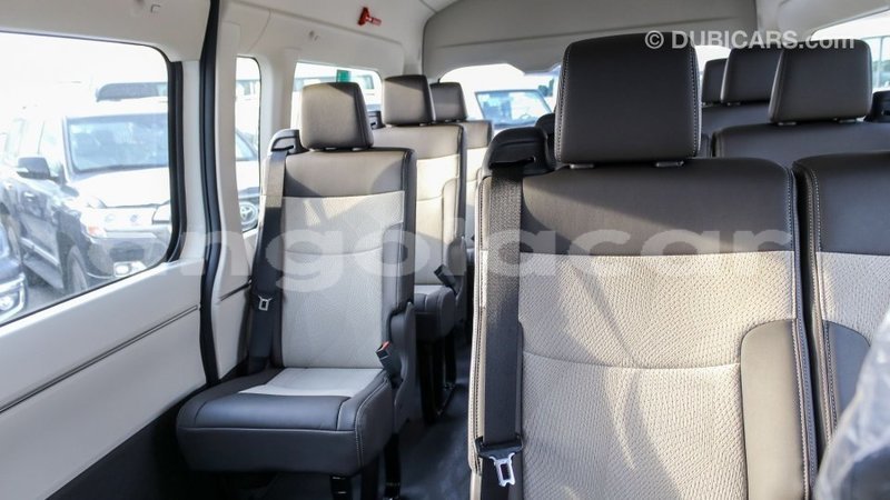 Big with watermark toyota hiace bengo province import dubai 6374