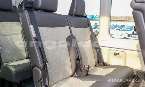 Buy Import Toyota Hiace White Car in Import - Dubai in Bengo Province Buy Import Toyota Hiace White Car in Import - Dubai in Bengo Province