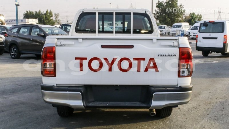 Big with watermark toyota hilux bengo province import dubai 6375