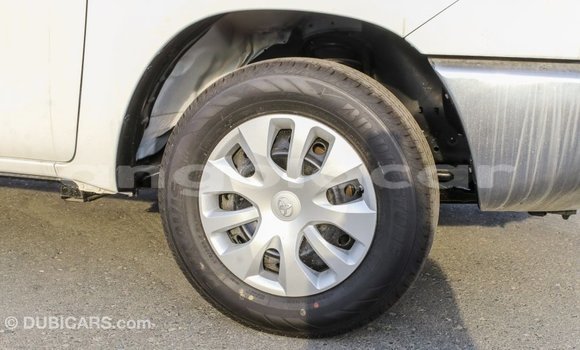Buy Import Toyota Hilux White Car in Import - Dubai in Bengo Province Buy Import Toyota Hilux White Car in Import - Dubai in Bengo Province