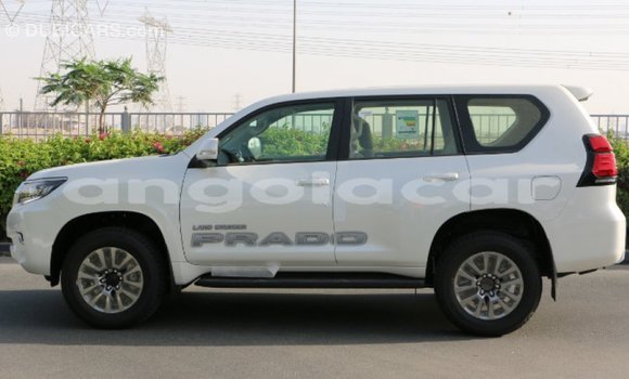 Acheter Import Voiture Toyota Prado Blanc à Import - Dubai, Province de Bengo Acheter Import Voiture Toyota Prado Blanc à Import - Dubai, Province de Bengo