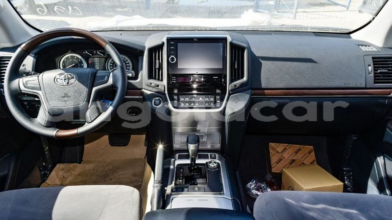 Big with watermark toyota land cruiser bengo province import dubai 6383