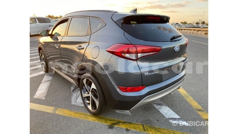 Big with watermark hyundai tucson bengo province import dubai 6384
