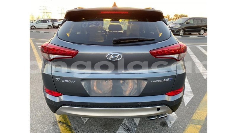 Big with watermark hyundai tucson bengo province import dubai 6384