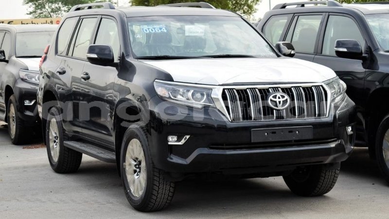 Big with watermark toyota prado bengo province import dubai 6385