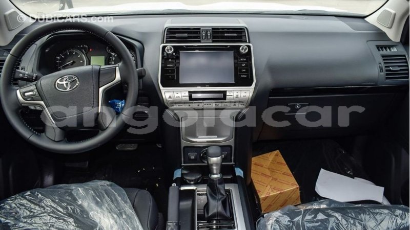 Big with watermark toyota prado bengo province import dubai 6385