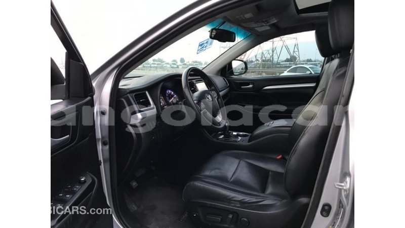 Big with watermark toyota highlander bengo province import dubai 6394