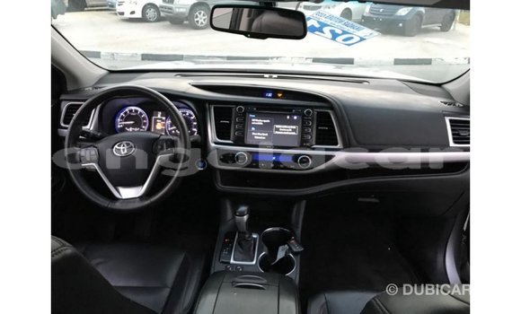 Comprar Importar Toyota Highlander Outro Carro em Import - Dubai em Bengo Province Comprar Importar Toyota Highlander Outro Carro em Import - Dubai em Bengo Province