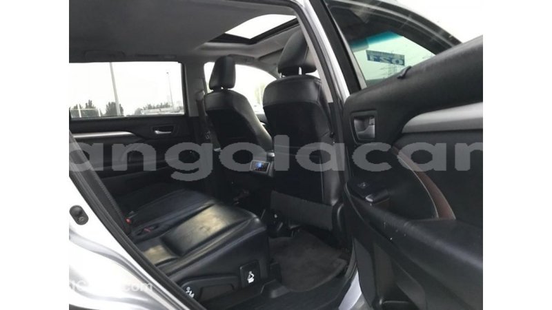 Big with watermark toyota highlander bengo province import dubai 6394