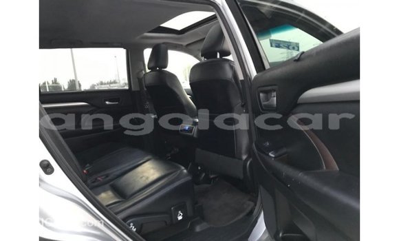 Comprar Importar Toyota Highlander Outro Carro em Import - Dubai em Bengo Province Comprar Importar Toyota Highlander Outro Carro em Import - Dubai em Bengo Province