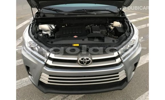 Comprar Importar Toyota Highlander Outro Carro em Import - Dubai em Bengo Province Comprar Importar Toyota Highlander Outro Carro em Import - Dubai em Bengo Province