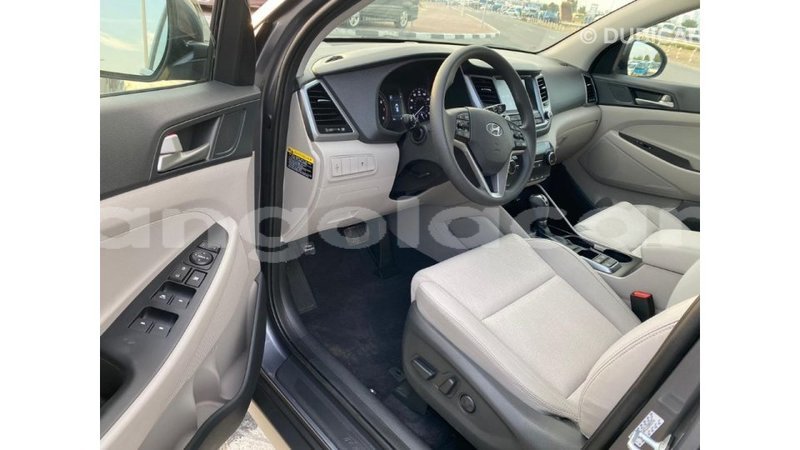 Big with watermark hyundai tucson bengo province import dubai 6396