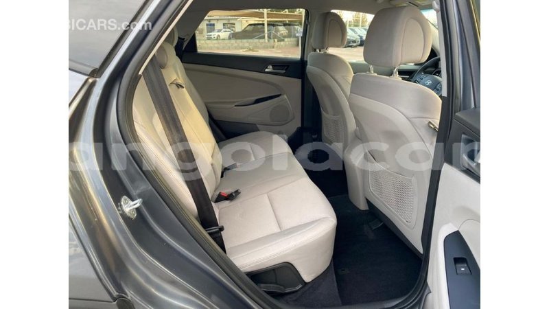 Big with watermark hyundai tucson bengo province import dubai 6396