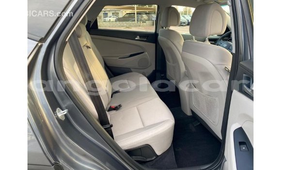 Comprar Importar Hyundai Tucson Branco Carro em Import - Dubai em Bengo Province Comprar Importar Hyundai Tucson Branco Carro em Import - Dubai em Bengo Province