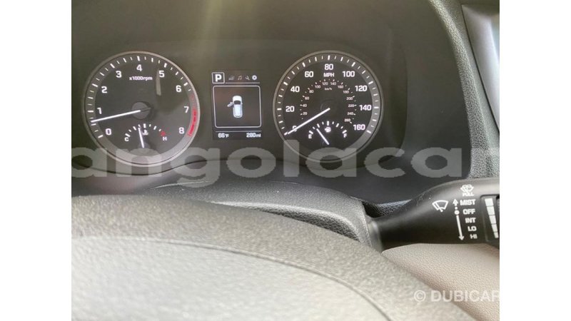 Big with watermark hyundai tucson bengo province import dubai 6396