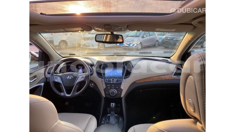Big with watermark hyundai santa fe bengo province import dubai 6397