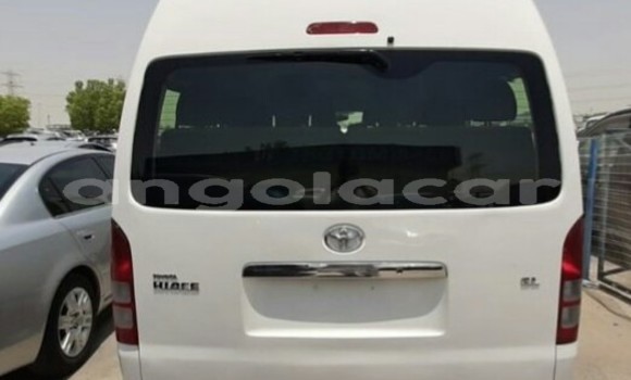 Comprar Usado Toyota Hiace Branco Carro em Luanda em Luanda Province Comprar Usado Toyota Hiace Branco Carro em Luanda em Luanda Province