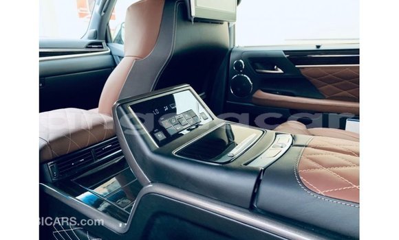 Comprar Importar Lexus LX Preto Carro em Import - Dubai em Bengo Province Comprar Importar Lexus LX Preto Carro em Import - Dubai em Bengo Province