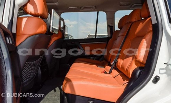 Comprar Importar Toyota Land Cruiser Branco Carro em Import - Dubai em Bengo Province Comprar Importar Toyota Land Cruiser Branco Carro em Import - Dubai em Bengo Province