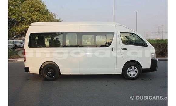 Acheter Import Voiture Toyota Hiace Blanc à Import - Dubai, Province de Bengo Acheter Import Voiture Toyota Hiace Blanc à Import - Dubai, Province de Bengo