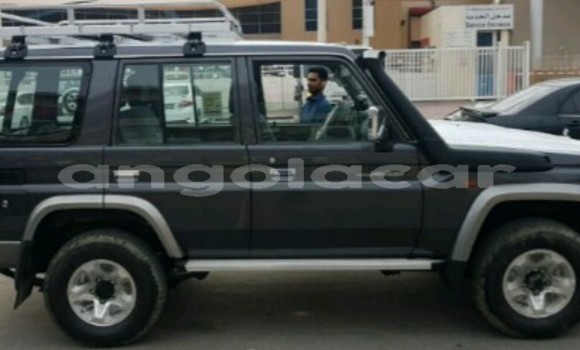 Acheter Occasion Voiture Toyota Land Cruiser Noir à Luanda, Province de Luanda Acheter Occasion Voiture Toyota Land Cruiser Noir à Luanda, Province de Luanda