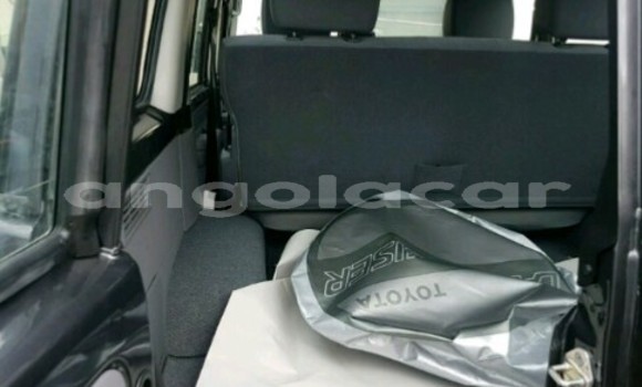 Acheter Occasion Voiture Toyota Land Cruiser Noir à Luanda, Province de Luanda Acheter Occasion Voiture Toyota Land Cruiser Noir à Luanda, Province de Luanda