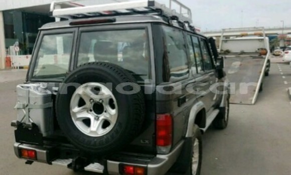 Acheter Occasion Voiture Toyota Land Cruiser Noir à Luanda, Province de Luanda Acheter Occasion Voiture Toyota Land Cruiser Noir à Luanda, Province de Luanda