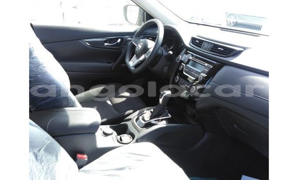 Buy Import Nissan Evalia Other Truck in Import - Dubai in Bengo Province Buy Import Nissan Evalia Other Truck in Import - Dubai in Bengo Province