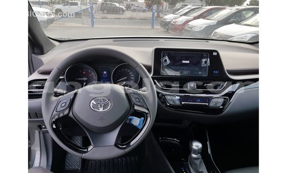 Buy Import Toyota C-HR Other Car in Import - Dubai in Bengo Province Buy Import Toyota C-HR Other Car in Import - Dubai in Bengo Province