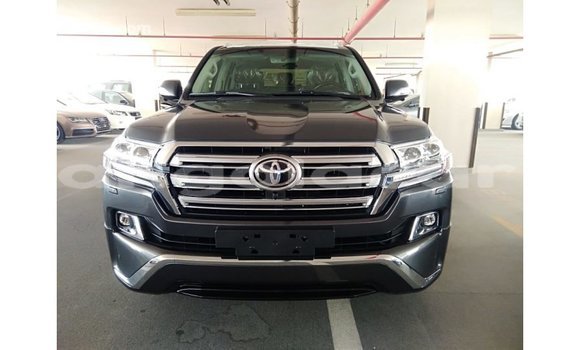 Comprar Importar Toyota Land Cruiser Outro Carro em Import - Dubai em Bengo Province Comprar Importar Toyota Land Cruiser Outro Carro em Import - Dubai em Bengo Province