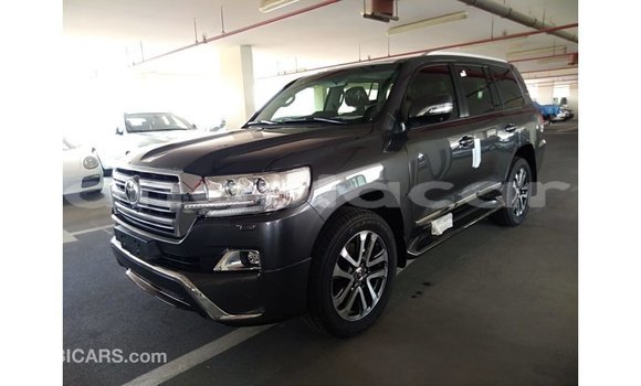 Comprar Importar Toyota Land Cruiser Outro Carro em Import - Dubai em Bengo Province Comprar Importar Toyota Land Cruiser Outro Carro em Import - Dubai em Bengo Province