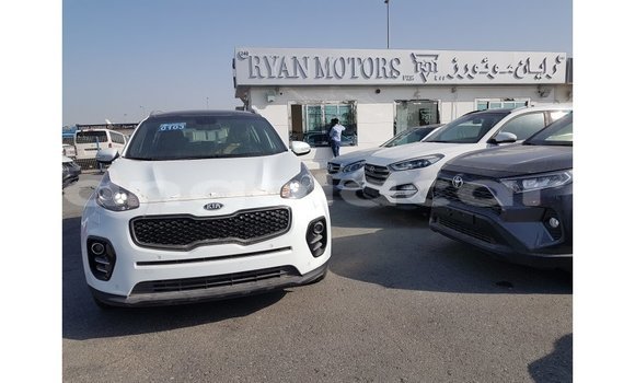 Comprar Importar Kia Sportage Branco Carro em Import - Dubai em Bengo Province Comprar Importar Kia Sportage Branco Carro em Import - Dubai em Bengo Province