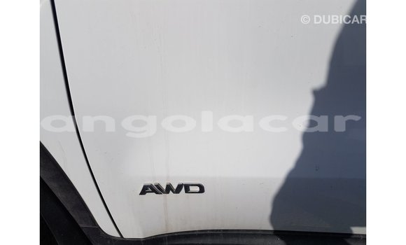 Comprar Importar Kia Sportage Branco Carro em Import - Dubai em Bengo Province Comprar Importar Kia Sportage Branco Carro em Import - Dubai em Bengo Province