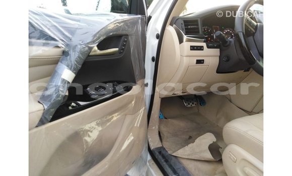 Comprar Importar Lexus LX Branco Carro em Import - Dubai em Bengo Province Comprar Importar Lexus LX Branco Carro em Import - Dubai em Bengo Province
