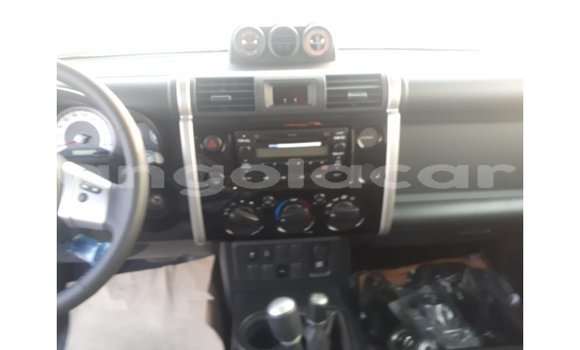 Comprar Importar Toyota FJ Cruiser Preto Carro em Import - Dubai em Bengo Province Comprar Importar Toyota FJ Cruiser Preto Carro em Import - Dubai em Bengo Province