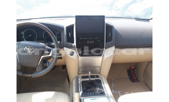 Buy Import Toyota Land Cruiser Other Car in Import - Dubai in Bengo Province Buy Import Toyota Land Cruiser Other Car in Import - Dubai in Bengo Province