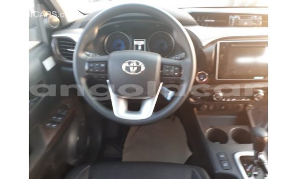 Buy Import Toyota Hilux Red Car in Import - Dubai in Bengo Province Buy Import Toyota Hilux Red Car in Import - Dubai in Bengo Province