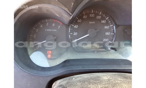 Acheter Import Voiture Toyota Hilux Blanc à Import - Dubai, Province de Bengo Acheter Import Voiture Toyota Hilux Blanc à Import - Dubai, Province de Bengo