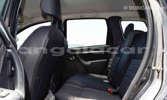 Comprar Importar Renault Duster Preto Carro em Import - Dubai em Bengo Province Comprar Importar Renault Duster Preto Carro em Import - Dubai em Bengo Province