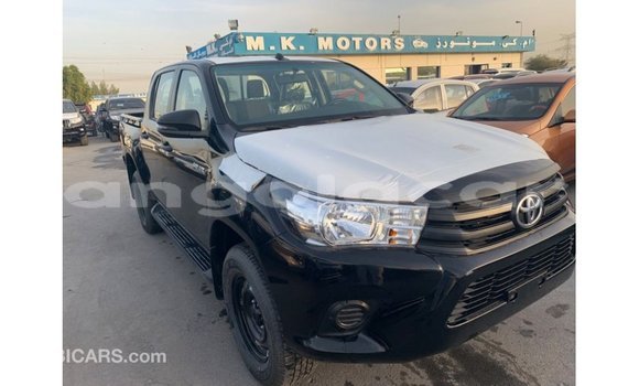 Comprar Importar Toyota Hilux Preto Carro em Import - Dubai em Bengo Province Comprar Importar Toyota Hilux Preto Carro em Import - Dubai em Bengo Province