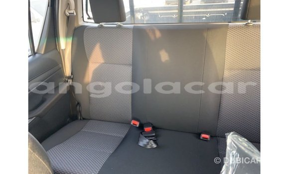 Comprar Importar Toyota Hilux Preto Carro em Import - Dubai em Bengo Province Comprar Importar Toyota Hilux Preto Carro em Import - Dubai em Bengo Province