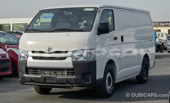 Acheter Import Voiture Toyota Hiace Blanc à Import - Dubai, Province de Bengo Acheter Import Voiture Toyota Hiace Blanc à Import - Dubai, Province de Bengo