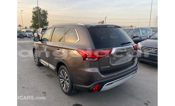 Buy Import Mitsubishi Outlander Brown Car in Import - Dubai in Bengo Province Buy Import Mitsubishi Outlander Brown Car in Import - Dubai in Bengo Province
