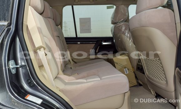 Buy Import Toyota Land Cruiser Other Car in Import - Dubai in Bengo Province Buy Import Toyota Land Cruiser Other Car in Import - Dubai in Bengo Province