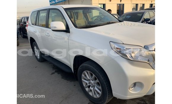 Comprar Importar Toyota Prado Branco Carro em Import - Dubai em Bengo Province Comprar Importar Toyota Prado Branco Carro em Import - Dubai em Bengo Province